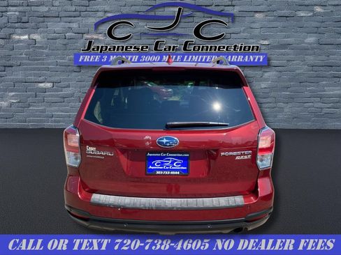 Used 2017 Subaru Forester 2.5i Touring AWD/4WD image 8