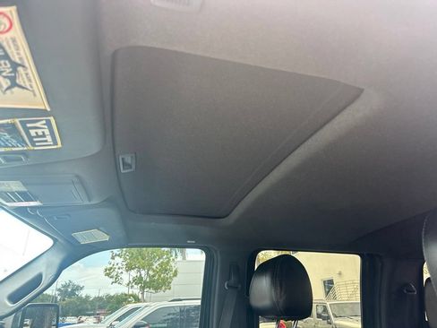 Used 2016 Ford F250 Lariat w/ Chrome Package AWD/4WD image 4