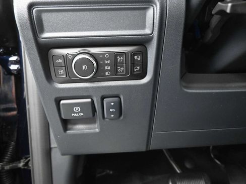 New 2025 Ford F150 Lariat w/ Equipment Group 502A High image 28