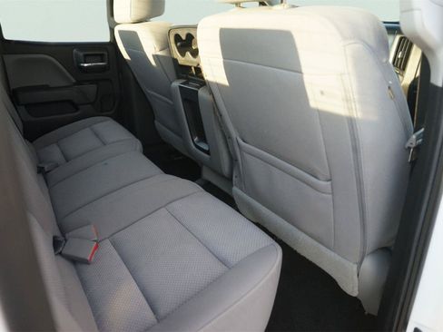 Used 2018 Chevrolet Silverado 1500 Custom w/ Custom Value Package RWD image 14