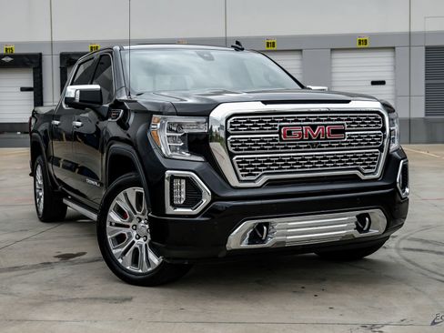Used 2021 GMC Sierra 1500 Denali w/ Denali Ultimate Package image 24