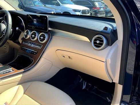 Certified 2021 Mercedes-Benz GLC 300 4MATIC image 15