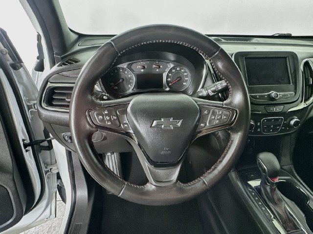 Used 2022 Chevrolet Equinox RS AWD/4WD image 23
