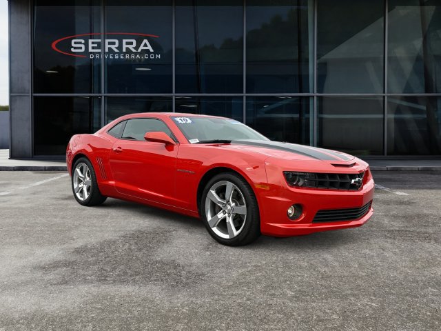 Used 2010 Chevrolet Camaro SS w/ RS Package RWD image 7