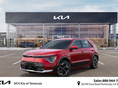 New 2024 Kia Niro Wave w/ Wave Preserve Package