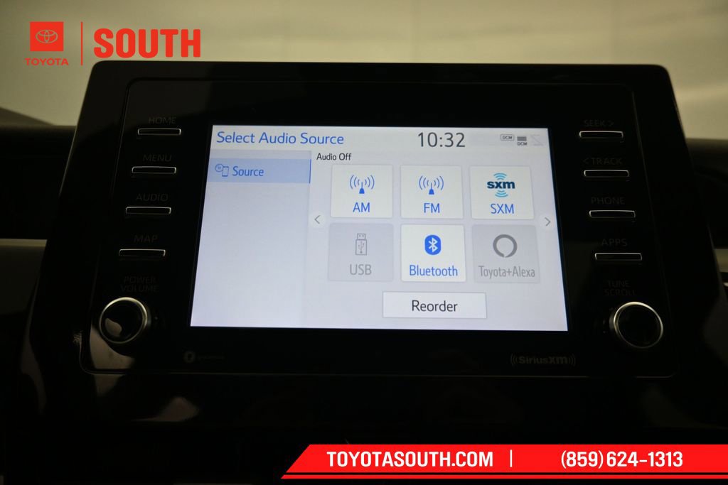 Used 2023 Toyota Camry SE w/ Convenience Package FWD image 14