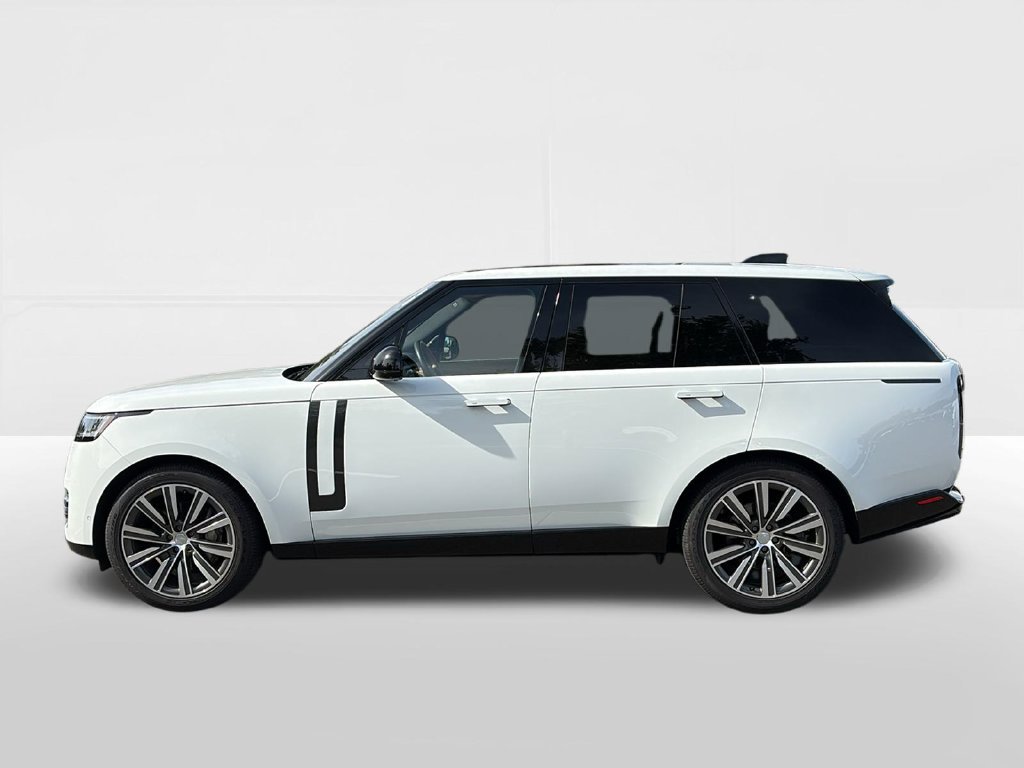 Used 2023 Land Rover Range Rover SE AWD/4WD image 8