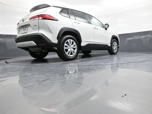 Certified 2022 Toyota Corolla Cross L AWD/4WD image 29