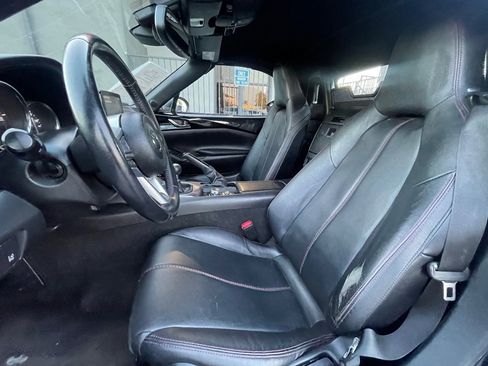 Used 2018 MAZDA MX-5 Miata Grand Touring image 11