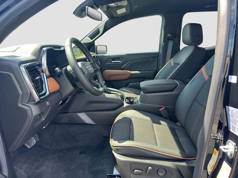 New 2026 GMC Canyon AT4 image 9