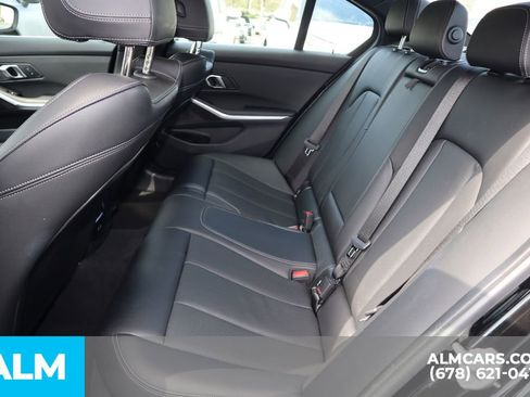 Used 2025 BMW 330i Sedan image 18