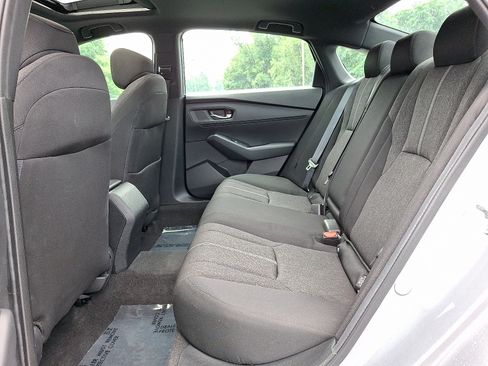 Used 2024 Honda Accord Sport image 10