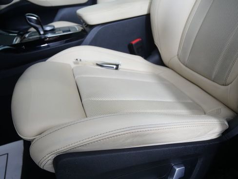 Certified 2023 BMW X3 sDrive30i w/ Premium Package image 9