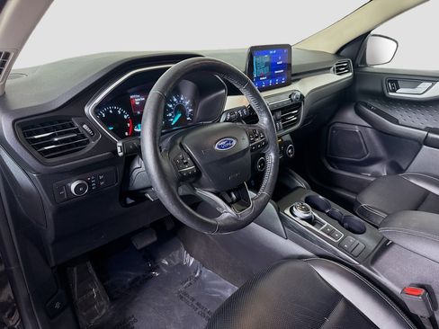 Used 2020 Ford Escape SEL image 23