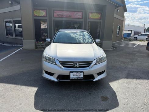 Used 2013 Honda Accord LX image 2