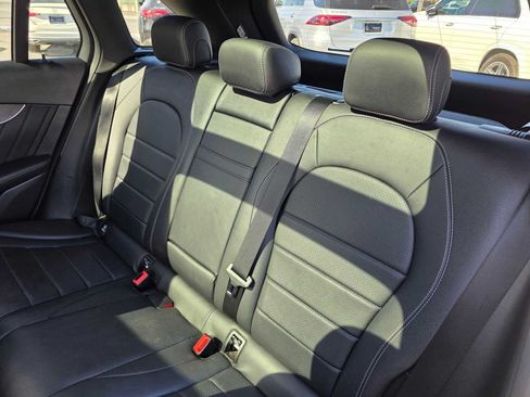 Used 2020 Mercedes-Benz GLC 300 4MATIC image 17