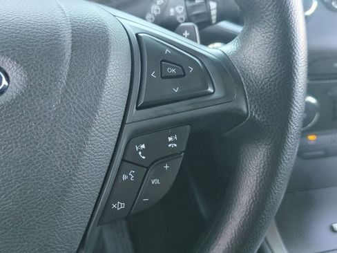 Used 2017 Ford Edge SE AWD/4WD image 23