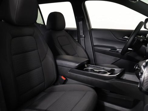 Used 2025 Chevrolet Equinox LT AWD/4WD image 29