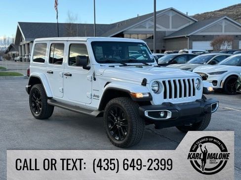 Used 2023 Jeep Wrangler Unlimited Sahara w/ Cold Weather Group AWD/4WD image 7