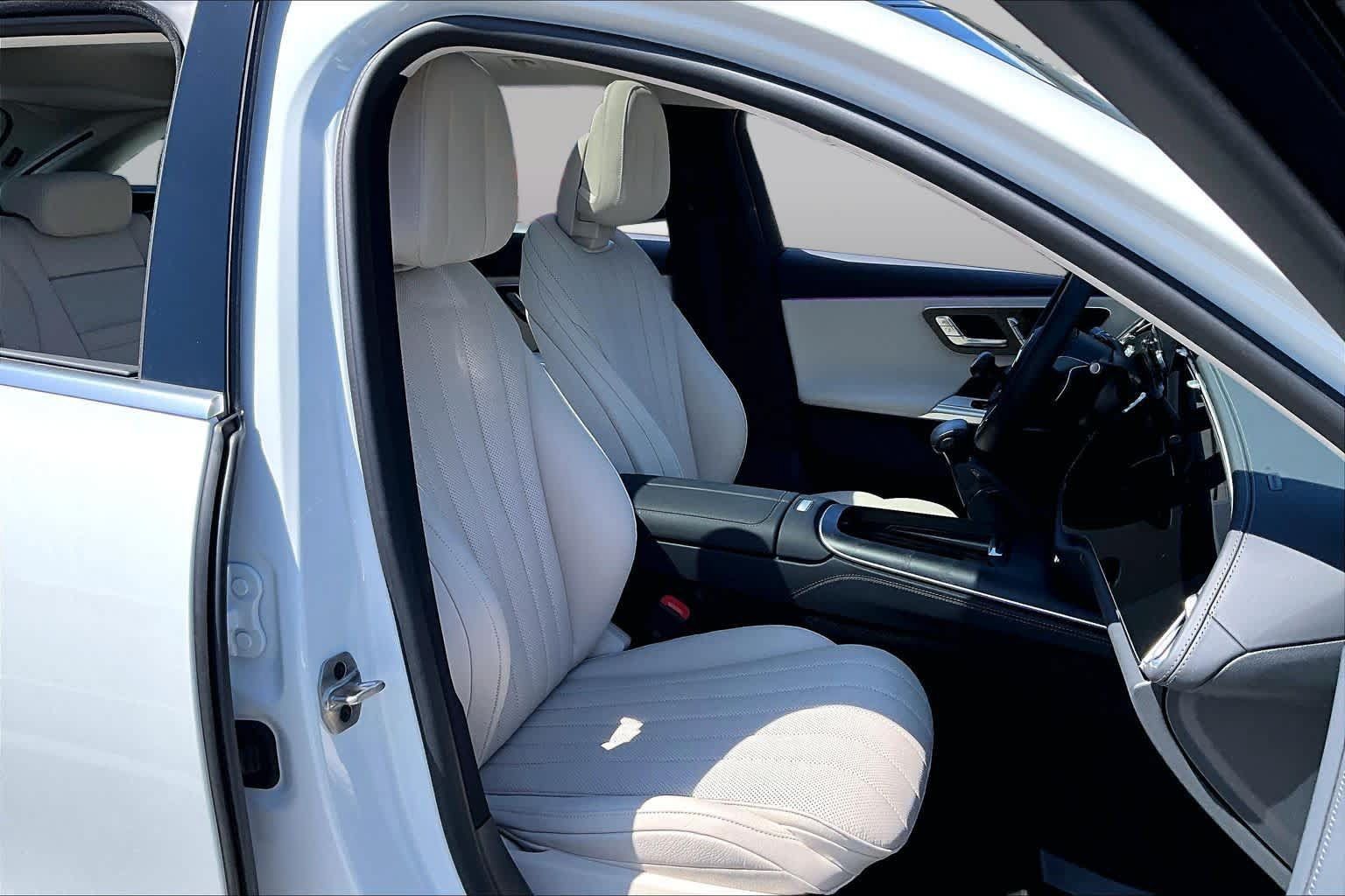 Used 2026 Mercedes-Benz E 450 4MATIC All-Terrain Wagon image 8
