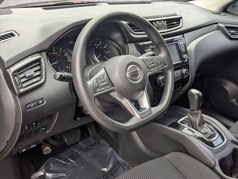 Used 2019 Nissan Rogue Sport S w/ Appearance Package image 10