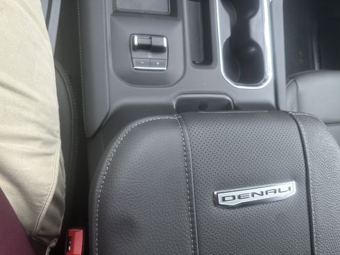 New 2026 GMC Sierra 2500 Denali w/ Denali Reserve Package image 20