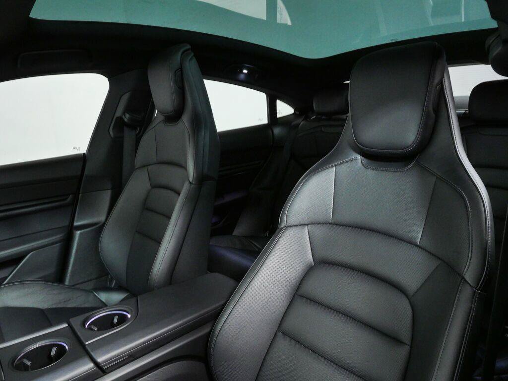 Certified 2023 Porsche Taycan RWD image 5