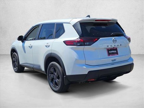New 2026 Nissan Rogue SV FWD image 9