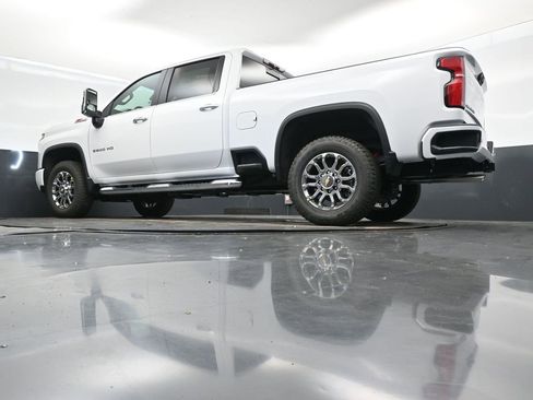 New 2026 Chevrolet Silverado 2500 LT w/ Z71 Chrome Sport Edition image 42