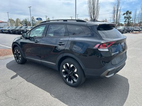 Used 2023 Kia Sportage X-Line AWD/4WD image 2