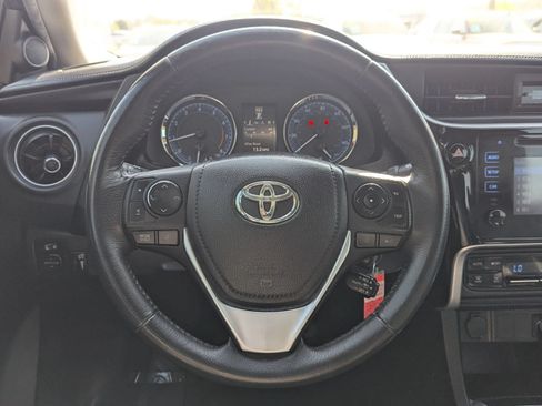 Used 2018 Toyota Corolla SE FWD image 20