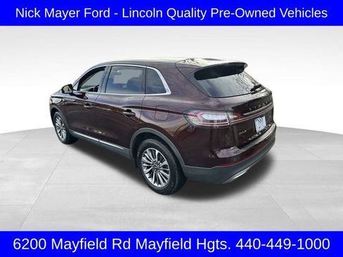 Used 2022 Lincoln Nautilus AWD w/ Premium Package image 5