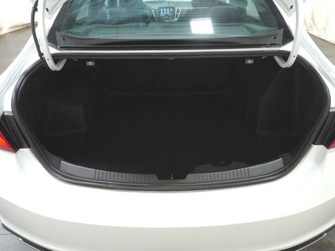 Used 2022 Chevrolet Malibu RS w/ LPO, Floor Liner Package image 5