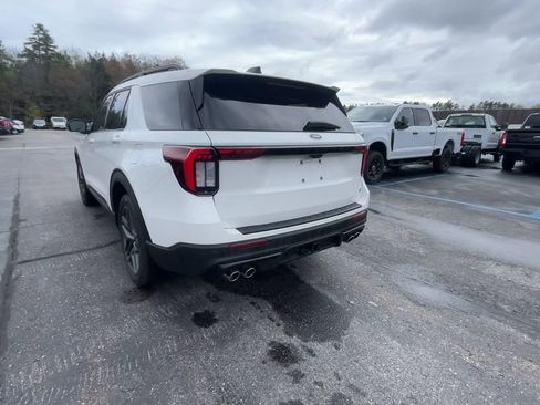 Used 2025 Ford Explorer ST AWD/4WD image 17
