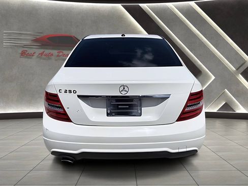 Used 2012 Mercedes-Benz C 250 Sedan image 18