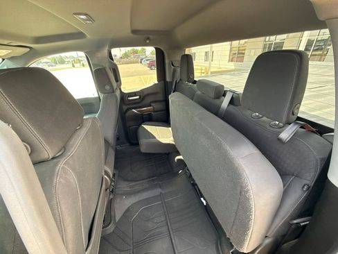 Used 2019 Chevrolet Silverado 1500 RST AWD/4WD image 16