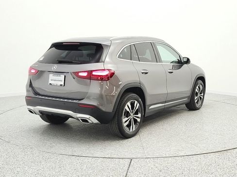 Used 2025 Mercedes-Benz GLA 250 image 5