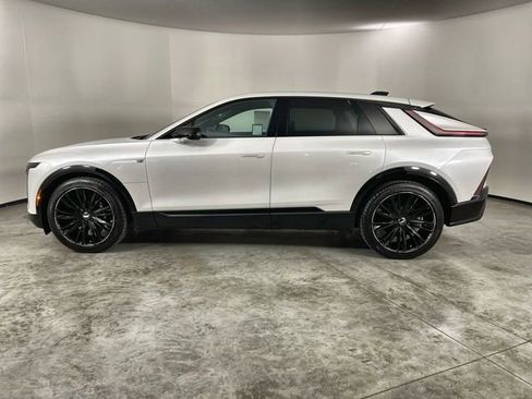 Used 2025 Cadillac Lyriq Sport w/ Nappa Leather Package image 5