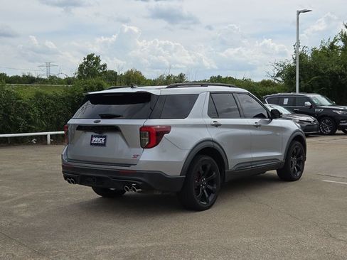 Used 2022 Ford Explorer ST w/ Equipment Group 401A AWD/4WD image 5