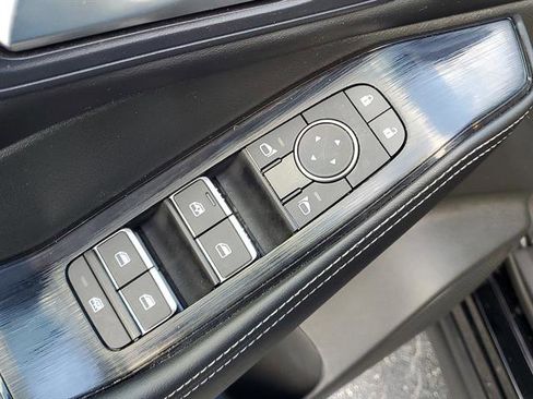 Used 2023 Nissan Rogue SL w/ SL Premium Package image 55