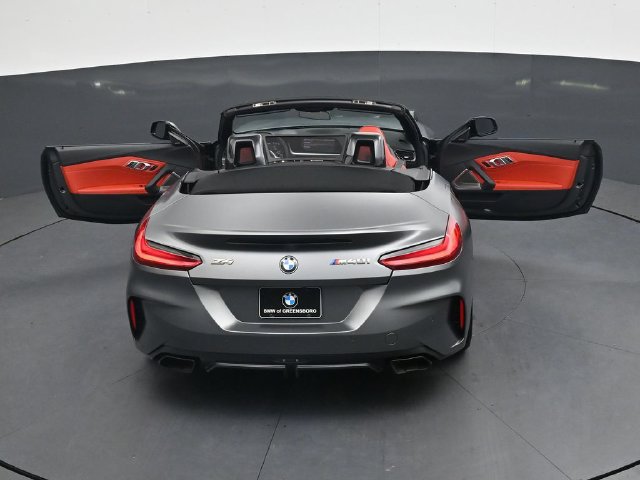 Used 2021 BMW Z4 M40i w/ Executive Package RWD image 41