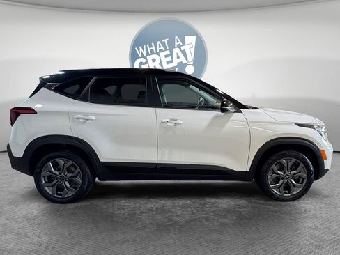 Certified 2024 Kia Seltos S AWD/4WD image 2