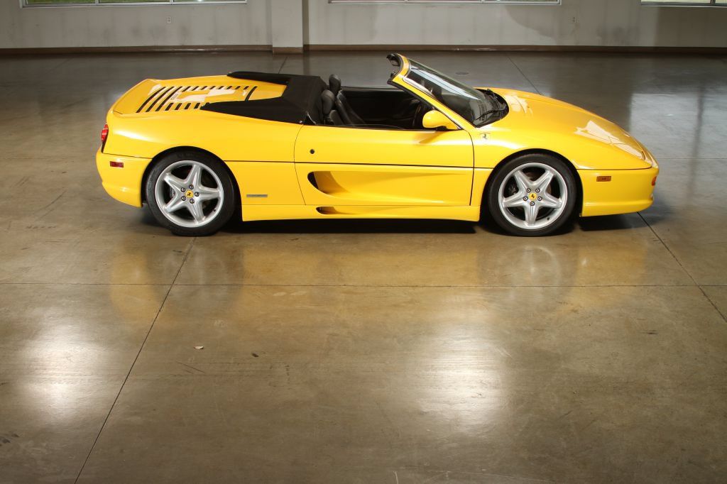 Used 1996 Ferrari F355 Spider RWD image 17