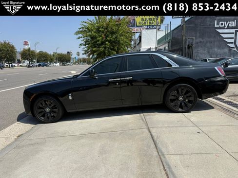Used 2022 Rolls-Royce Ghost AWD/4WD image 4