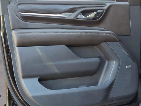 Used 2022 GMC Yukon Denali w/ Denali Ultimate Package image 15