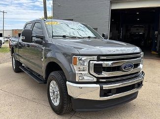 Used 2022 Ford F250 XL w/ STX Appearance Package AWD/4WD video 1