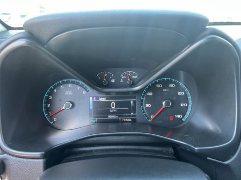 Used 2018 Chevrolet Colorado LT w/ Safety Package image 23