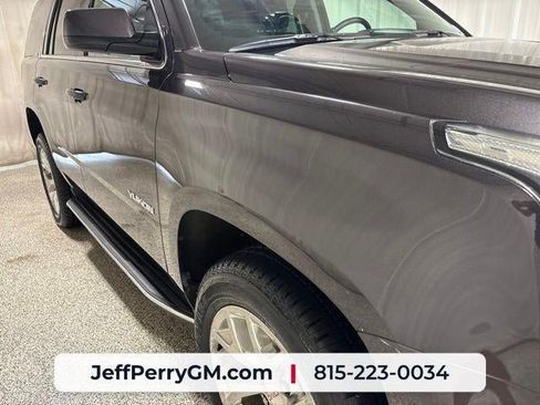 Used 2016 GMC Yukon SLT w/ Open Road Package AWD/4WD image 8