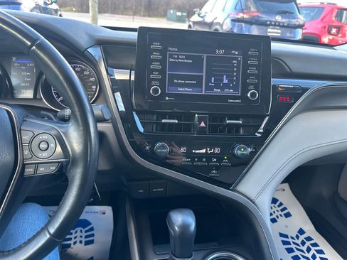 Used 2023 Toyota Camry SE image 22
