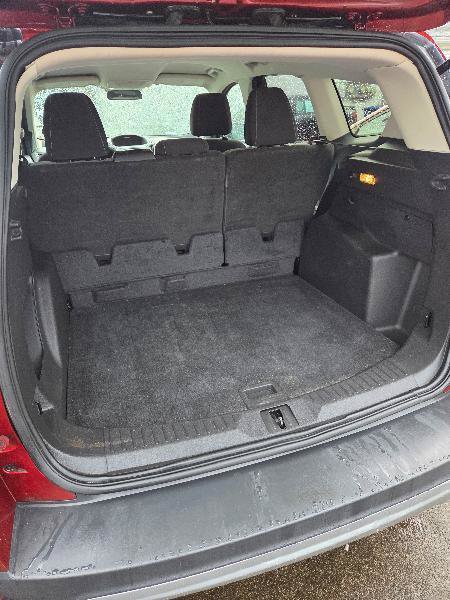 Used 2015 Ford Escape SE FWD image 12